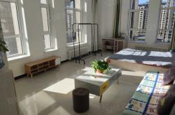 赤峰服裝商貿城電話地址查詢