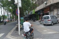 赤峰萬達(dá)文具店電話號碼