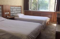 赤峰華智書店電話號碼多少號