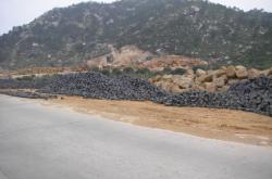 赤峰六石石材廠電話地址查詢