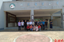 赤峰各小學(xué)校長(zhǎng)電話是多少