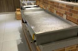 赤峰樂(lè)途專賣店電話地址查詢