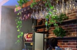 赤峰剪發(fā)工作室電話多少號