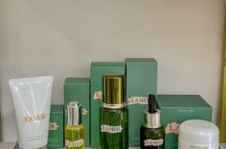 赤峰初顏美容美體電話地址查詢