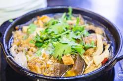 赤峰河府砂鍋店電話多少號