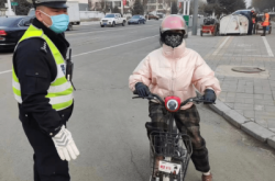 赤峰24小時(shí)停車場(chǎng)電話號(hào)碼