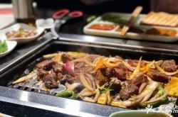 赤峰小婉烤肉店電話多少號