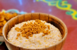 赤峰薩仁格日勒蒙餐