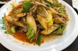 赤峰市天山街美食街電話號碼