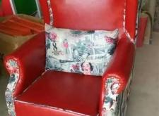 赤峰網(wǎng)吧沙發(fā)價(jià)格查詢電話號(hào)碼