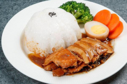 赤峰團(tuán)餐價(jià)格表大全電話(huà)號(hào)碼