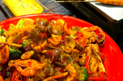 赤峰批發(fā)烤串電話地址是多少號(hào)