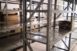 赤峰層板貨架廠家電話號(hào)碼