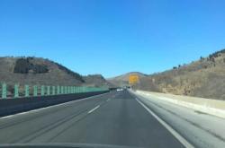 赤峰到唐山客車(chē)司機(jī)電話