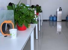 赤峰桶裝水團(tuán)購(gòu)電話號(hào)碼查詢