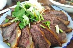 赤峰二中食堂電話多少號(hào)