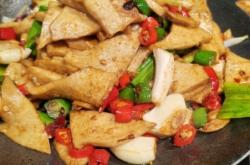 赤峰市鐵南附近飯店電話號(hào)碼