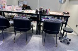 美甲維多利赤峰店電話地址是多少