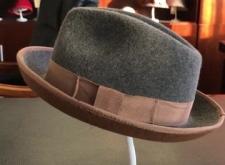 赤峰帽子專賣店電話號碼查詢