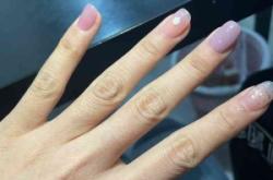 赤峰愛玲美甲電話號碼查詢