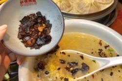 赤峰宴賓樓熏醬店電話號碼