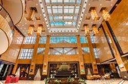 赤峰盛泰大酒店電話地址查詢