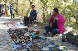 赤峰舊貨地攤在哪里啊電話號碼