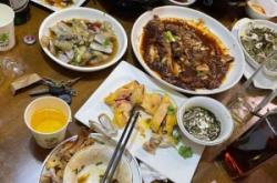 赤峰小包廂飯店電話號碼多少