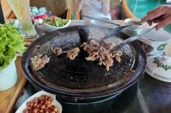 赤峰草原烤肉店電話地址查詢