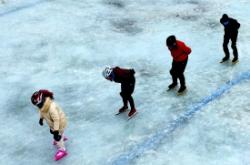 赤峰歐速旱冰場(chǎng)電話(huà)號(hào)碼