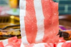 赤峰老東村飯店電話地址查詢