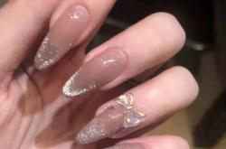 赤峰鋼鐵街美甲電話號(hào)碼