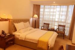 赤峰麓峰酒店電話多少號