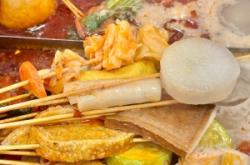 赤峰地?cái)偮槔贝娫挾嗌偬?hào)