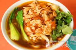 赤峰九鼎龍拉面地址電話號碼