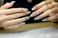 赤峰市優(yōu)米美甲店電話號(hào)碼