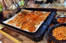 赤峰特色土窯烤肉店電話號碼