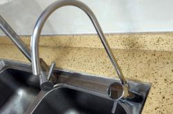 赤峰入戶安裝凈水機電話號碼