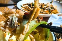 赤峰地?cái)傊蟠甑刂冯娫捥?hào)碼