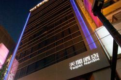 赤峰外國領(lǐng)事館電話號(hào)碼