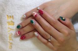 赤峰眾聯(lián)廣場(chǎng)美甲電話號(hào)碼