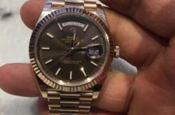 赤峰回收名表手表電話(huà)地址查詢(xún)