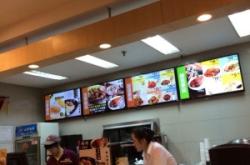 阿偉中式快餐赤峰店電話(huà)號(hào)碼