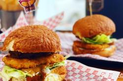 京津炸雞赤峰店電話多少號