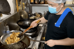 赤峰星廚炒菜館電話號(hào)碼查詢