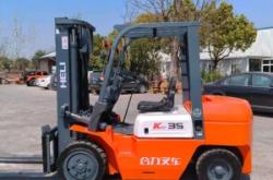 赤峰市寧城叉車租賃電話號碼