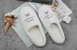 赤峰金絲絨拖鞋公司電話號(hào)碼