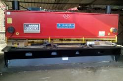 赤峰卷板機公司電話號碼查詢