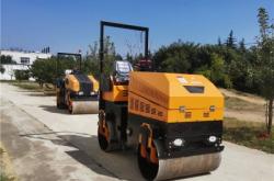 赤峰沖孔壓路機(jī)廠電話號(hào)碼