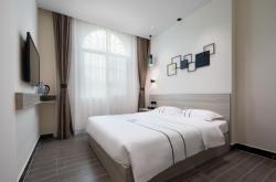 赤峰雷家營子民宿電話號碼